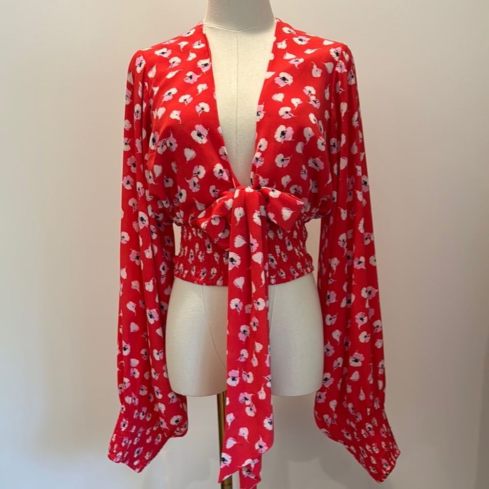 Alexis tie front top
